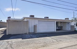 10458 W OAKMONT Drive, Sun City, AZ 85351