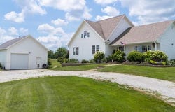 664 NW 201st Road, Warrensburg, MO 64093