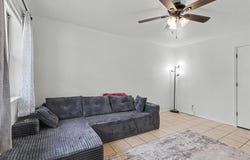 116 N McKenzie Street, Weatherford, OK 73096