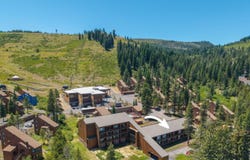 11589 Snowpeak Way, Truckee, CA 96161