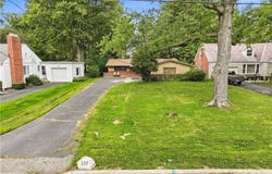 110 E 252nd Street, Euclid, OH 44132