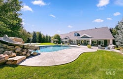 958 N Lionbridge Pl, Eagle, ID 83616