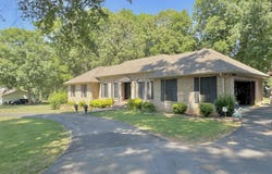 1080 Hedrick Drive, Henderson, NC 27537
