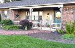 1736 LINCOLN GARDENS Road, EPHRATA, PA 17522