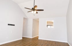 3150 S Sagamont Avenue, Springfield, MO 65807