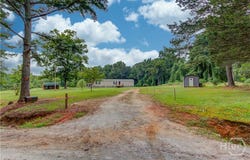 492 Gumlog Creek, Martin, GA 30557