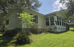 120 Pinecreek Lane, Murray, KY 42071