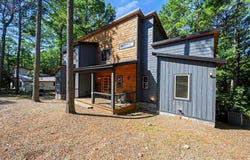 2093 Pine Hills Road, Broken Bow, OK 74728