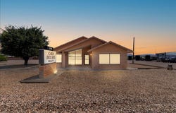 2748 W US HWY 70, Thatcher, AZ 85552