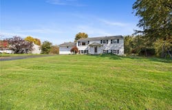 12 Euclid Drive, Macedon, NY 14502