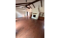 64 Golfview Drive, Hilltop Lakes, TX 77871