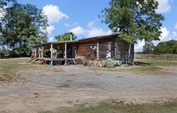 8 Givens Lane, Morrilton, AR 72110