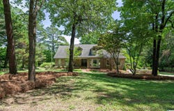 2913 N WOODRIDGE ROAD, MOUNTAIN BROOK, AL 35223