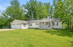 2038 E Bristol Road E, Dowling, MI 49050