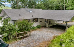 38 Bee Tree Lane, Mars Hill, NC 28754