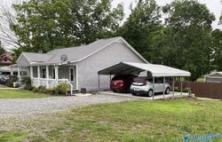 505 Main Street S, Section, AL 35771