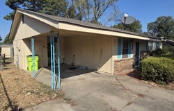 1603 N Lowe St, Stuttgart, AR 72160