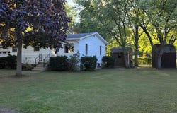 5088 Oakhurst Court, Bay City, MI 48706