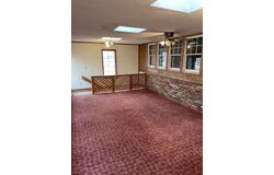 528 W Pershing Drive, Brooklyn, IA 52211