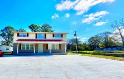 2729 Central Ave, Tifton, GA 31794