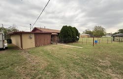 532 W 4th Ave, St John, KS 67576