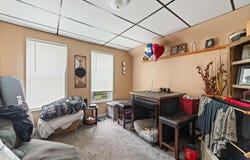 613 N 59th Ave W, Duluth, MN 55807