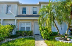 16676 Hemingway Dr, Weston, FL 33326