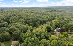 276 Middle Rd, Boxborough, MA 01719