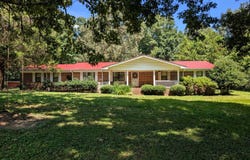 142 Roberts Road, Henagar, AL 35978