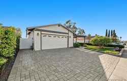 6379 Oakridge, San Diego, CA 92120