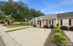 1001 Old Chestnut Way, Cramerton, NC 28032