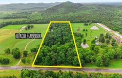 6946 US-71 S, Cove, AR 71937-9998