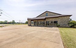 1910 E Jackson Street, Hugo, OK 74743