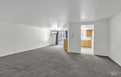 351 4 Elm St N, Twin Falls, ID 83301
