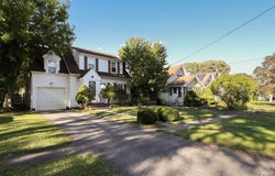 407 Berwick Road S, Syracuse, NY 13208