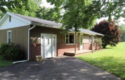 387 Scotts Creek Rd, Sylva, NC 28779