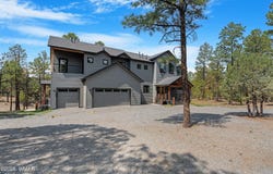 2238 Country Club Drive, Overgaard, AZ 85933
