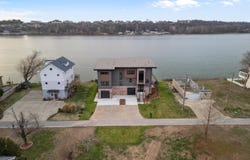 6904 Beachland Beach Rd, Prospect, KY 40059