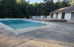 1842 Thomas Atkinson Road, Inverness, IL 60067