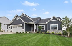 8302 Bauerridge Avenue, Jenison, MI 49428