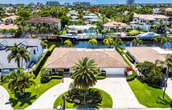4230 NE 24th Avenue, Lighthouse Point, FL 33064