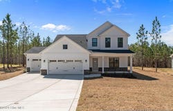 1013 Ivory Lane, West End, NC 27376