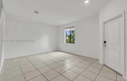 582 NE 207th St, Miami, FL 33179