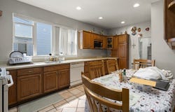 87 Hamilton St, Boston, MA 02125