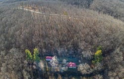 385 V Highway, Davisville, MO 65566