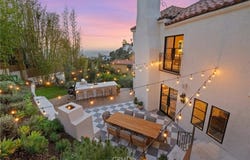 8650 Hillside Avenue, West Hollywood, CA 90069