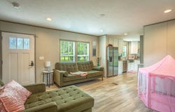 903 Cc Land Rd, Eastpoint, FL 32328