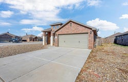 6718 Spur Dr, Midland, TX 79705