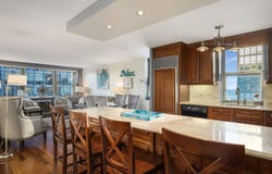 253 E Delaware Place, Chicago, IL 60611