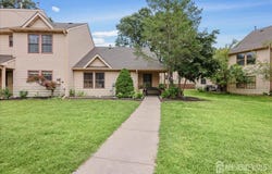 607 Bluebell Dr, Jackson, NJ 08527